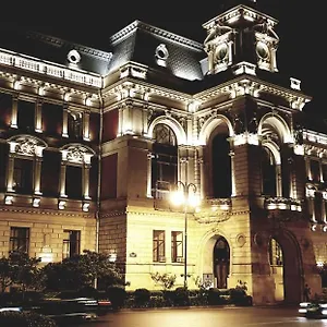 Gulluoglu Royal Luxury شقة